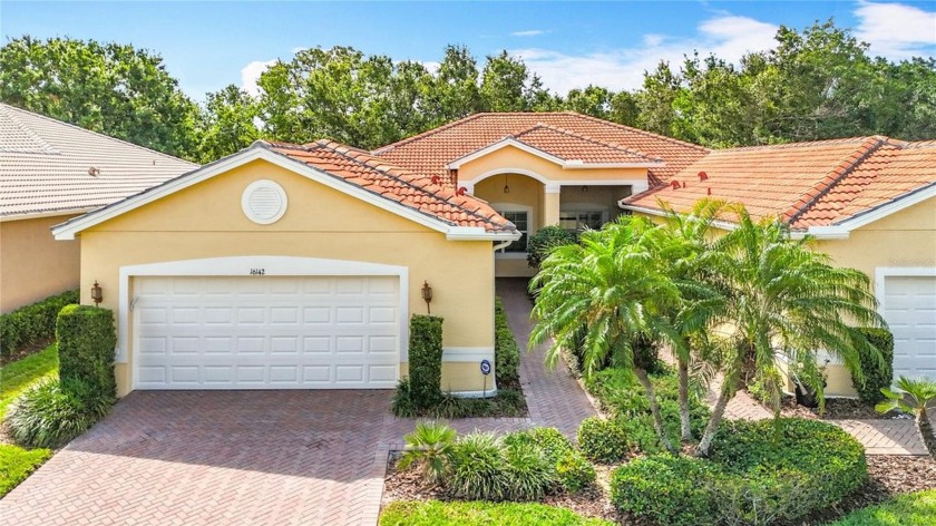 This villa was designed by GL Homes Builder as part of the very - Beach Home for sale in Wimauma, Florida on Beachhouse.com