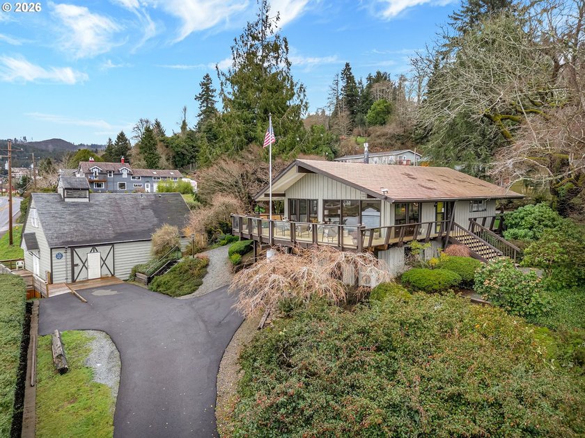 Rare opportunity to own a unique custom-built coastal property - Beach Home for sale in Wheeler, Oregon on Beachhouse.com