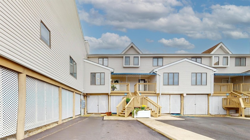 TURN KEY!!  Welcome to Great Bay!  This friendly townhome style - Beach Condo for sale in Little Egg Harbor, New Jersey on Beachhouse.com