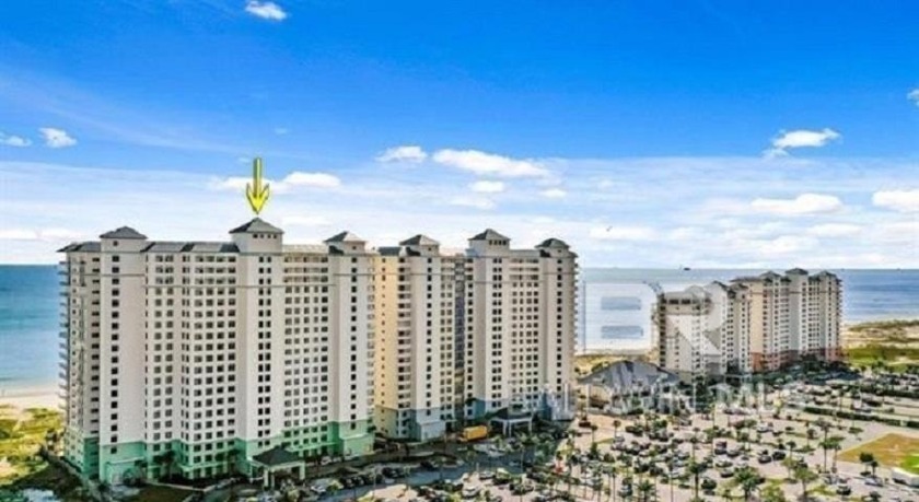 PRICED TO SELL! DON'T MISS THIS ONE. Welcome to Paradise. Direct - Beach Condo for sale in Gulf Shores, Alabama on Beachhouse.com