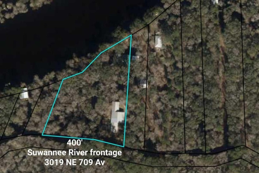 4 LOTS! on River in Log Landing. This property includes 3.144 - Beach Home for sale in Old Town, Florida on Beachhouse.com