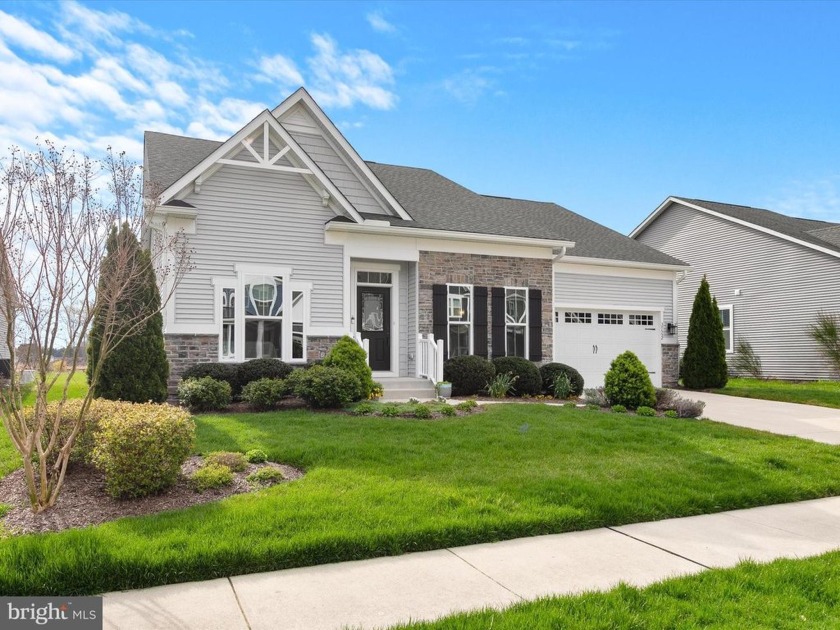 Pondfront Perfection Just Minutes from Bethany Beach - Discover - Beach Home for sale in Ocean View, Delaware on Beachhouse.com