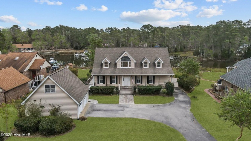 Charming Contemporary Home on the Creek with Boat Slip

Welcome - Beach Home for sale in Oriental, North Carolina on Beachhouse.com