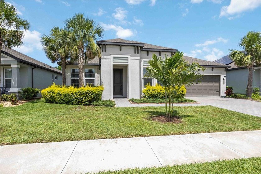 One or more photo(s) has been virtually staged. Enjoy modern - Beach Home for sale in Bradenton, Florida on Beachhouse.com