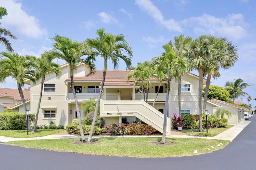 Newly offered condo in the highly desirable gated community of - Beach Condo for sale in Jupiter, Florida on Beachhouse.com