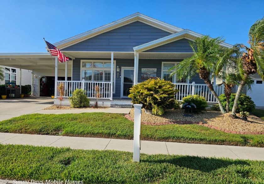 Get ready to be WOWed!!!This Impeccable 2 bedroom, 2 bathroom - Beach Home for sale in Ruskin, Florida on Beachhouse.com