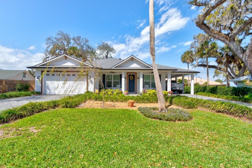Rare Find! 2018 Custom Craftsman Retreat in New Smyrna Beach - - Beach Home for sale in New Smyrna Beach, Florida on Beachhouse.com