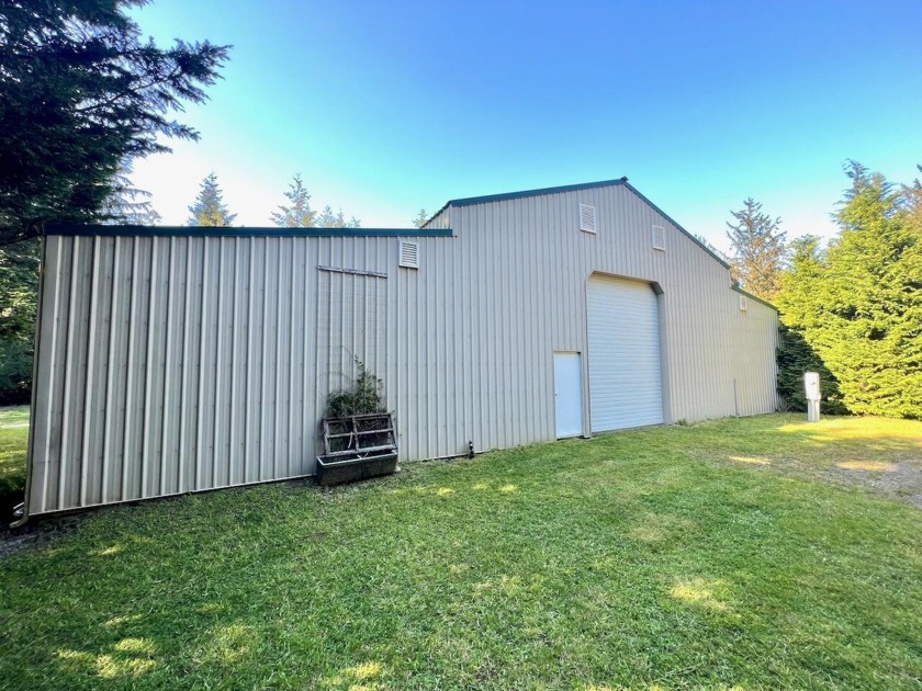 Discover a prime hilltop property spanning 59.6 nearly flat - Beach Acreage for sale in Port Orford, Oregon on Beachhouse.com