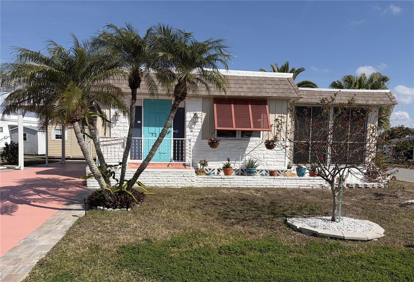 Tri-par Estates in an active, vibrant 55+ community where each - Beach Home for sale in Sarasota, Florida on Beachhouse.com