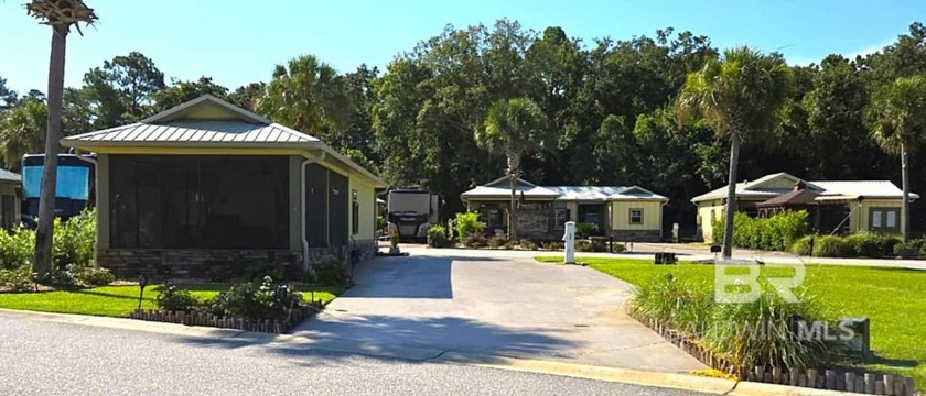 Luxury Class A  (15 yrs or newer and length of 32' or greater) - Beach Lot for sale in Foley, Alabama on Beachhouse.com