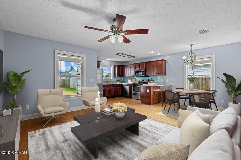 SERIOUSLY - Housing for under $200K per side in Lynn Haven! ! - Beach Townhome/Townhouse for sale in Lynn Haven, Florida on Beachhouse.com