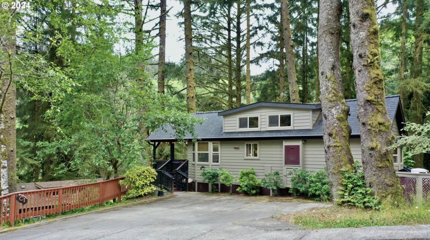 Wooded oasis! With beautiful trees surrounding this cabin, It - Beach Home for sale in Brookings, Oregon on Beachhouse.com