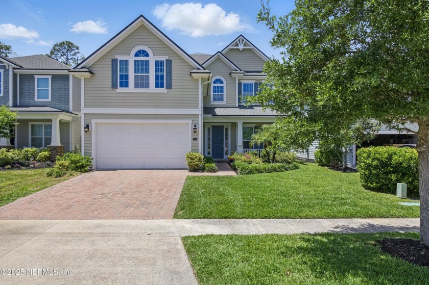 This POOL HOME features 4-bedroom, and 3 1/2 bathrooms, 3,398 - Beach Home for sale in Ponte Vedra, Florida on Beachhouse.com