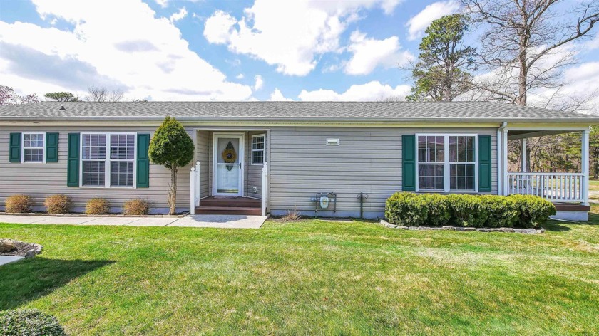 This immaculately kept 3 BD 2 full bath Saint Andrews model - Beach Home for sale in Mays Landing, New Jersey on Beachhouse.com