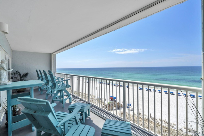 TOP FLOOR UNIT-2 OWNERS-NEVER ON SHORT TERM RENTAL PROGRAM. This - Beach Condo for sale in Fort Walton Beach, Florida on Beachhouse.com