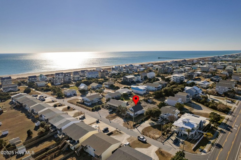 Opportunity knocks at this charming beachside property! - Beach Home for sale in Atlantic Beach, North Carolina on Beachhouse.com