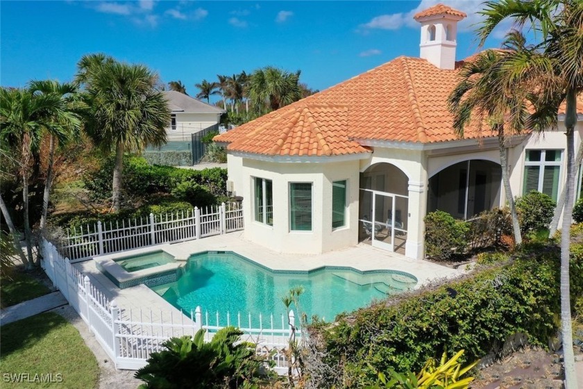 This stunning, single-level home boasts a seamless floor plan - Beach Home for sale in Sanibel, Florida on Beachhouse.com