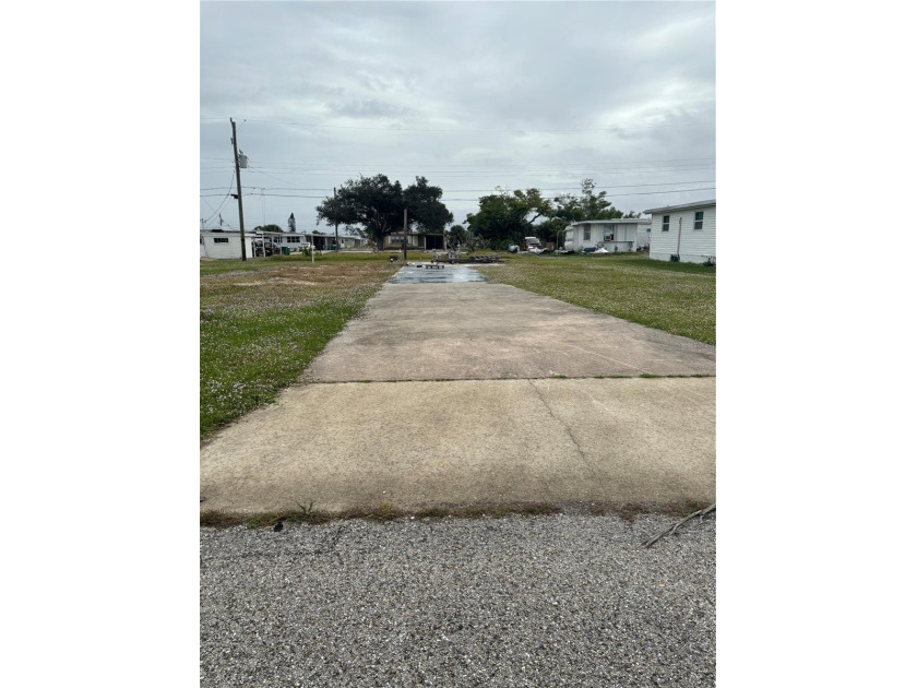 Come and join this small mobile home community where the - Beach Lot for sale in Englewood, Florida on Beachhouse.com