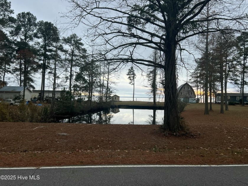 The place to get away at the river you have been waiting for - Beach Lot for sale in Belhaven, North Carolina on Beachhouse.com