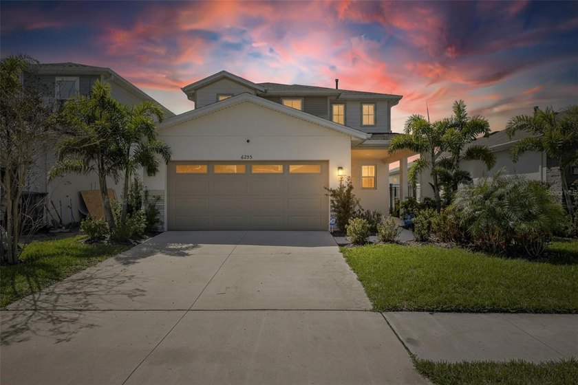 Welcome to this beautifully designed 2024-built home in the - Beach Home for sale in Apollo Beach, Florida on Beachhouse.com