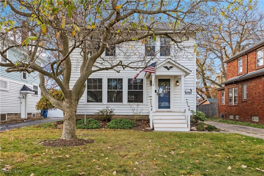 Welcome to 1018 Archwood Ave, a spacious 4-bedroom, 2.5-bath - Beach Home for sale in Lorain, Ohio on Beachhouse.com