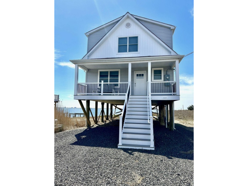 Welcome to your very own waterfront oasis located in - Beach Home for sale in Pleasantville, New Jersey on Beachhouse.com