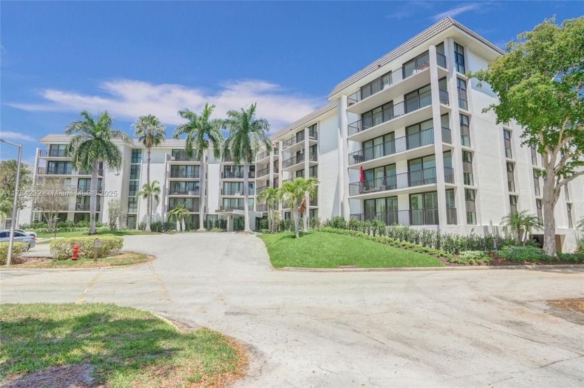 Welcome to River Reach, an exclusive island community where - Beach Condo for sale in Fort Lauderdale, Florida on Beachhouse.com