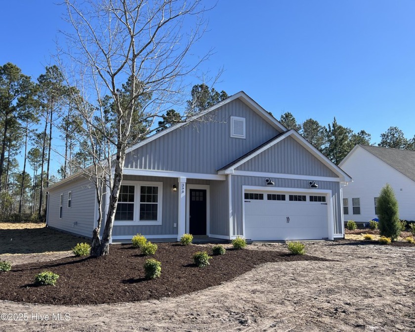 ALMOST COMPLETE!! This 3 bedroom, 2 bathroom, 1401 sqft new - Beach Home for sale in Shallotte, North Carolina on Beachhouse.com