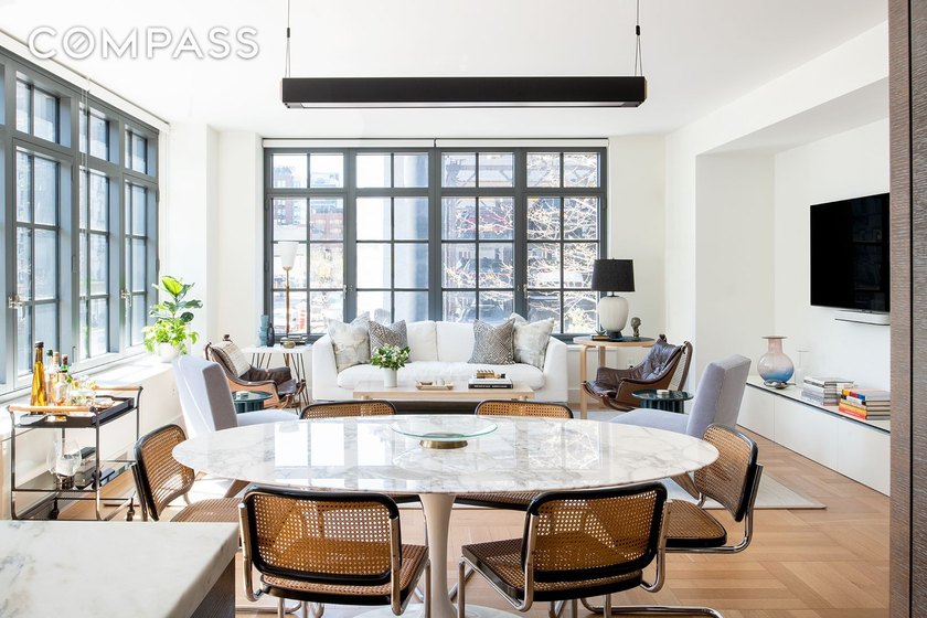 Welcome to 500 West 21st Street, Residence 2G a sun-filled - Beach Condo for sale in New York, New York on Beachhouse.com