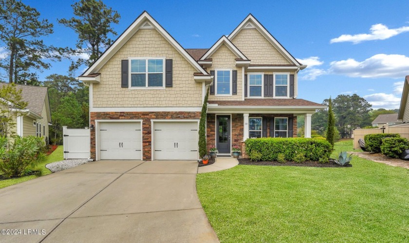 Welcome to your oasis in Island West! Spacious 5BD/3BA house - Beach Home for sale in Bluffton, South Carolina on Beachhouse.com