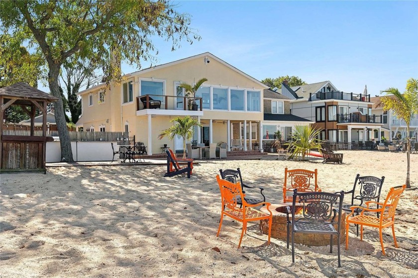 Rare One of a Kind Luxurious Waterfront Legal Two-Family Home in - Beach Townhome/Townhouse for sale in Oyster Bay, New York on Beachhouse.com