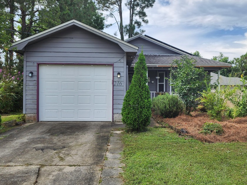 **Motivated Seller! AS-IS! All financing types welcome!** - Beach Home for sale in Mary Esther, Florida on Beachhouse.com