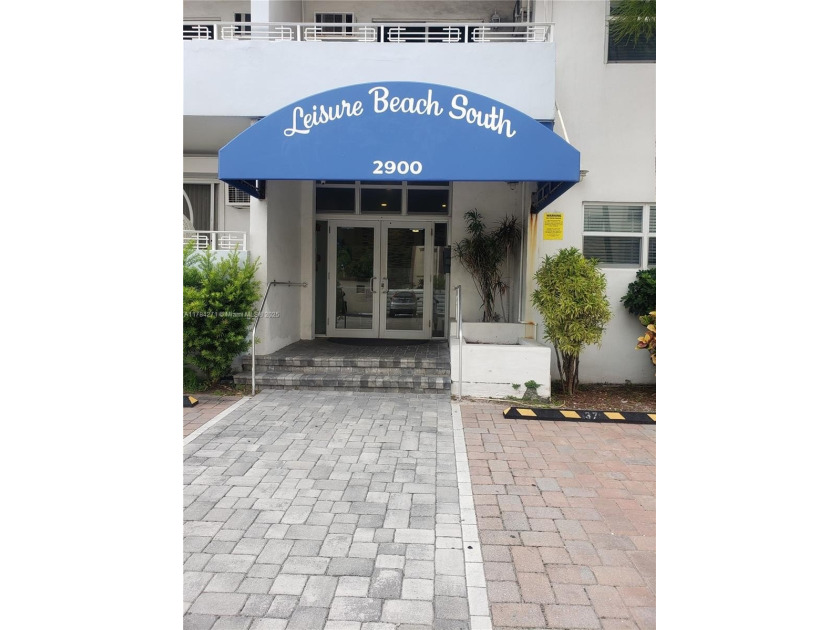 Move-in ready; recently fully renovated and fully furnished. New - Beach Condo for sale in Fort Lauderdale, Florida on Beachhouse.com