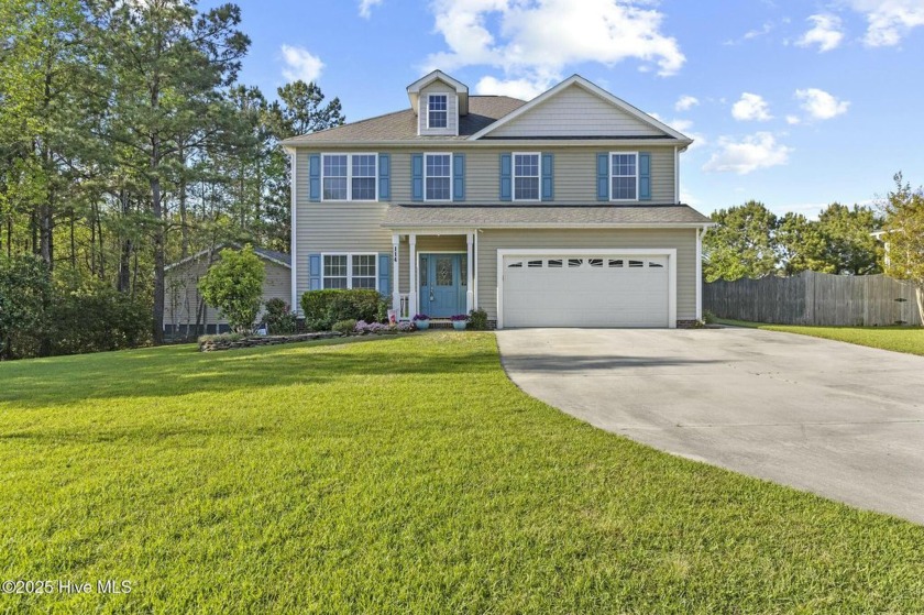 Seller offering $5,000 use as you chose! 
Stunning 4-Bed, 3-Bath - Beach Home for sale in Swansboro, North Carolina on Beachhouse.com