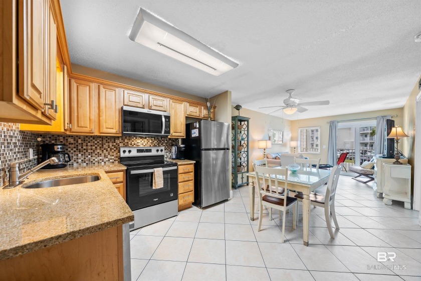 Coastal chic design with really nice kitchen and bath updates - Beach Condo for sale in Gulf Shores, Alabama on Beachhouse.com