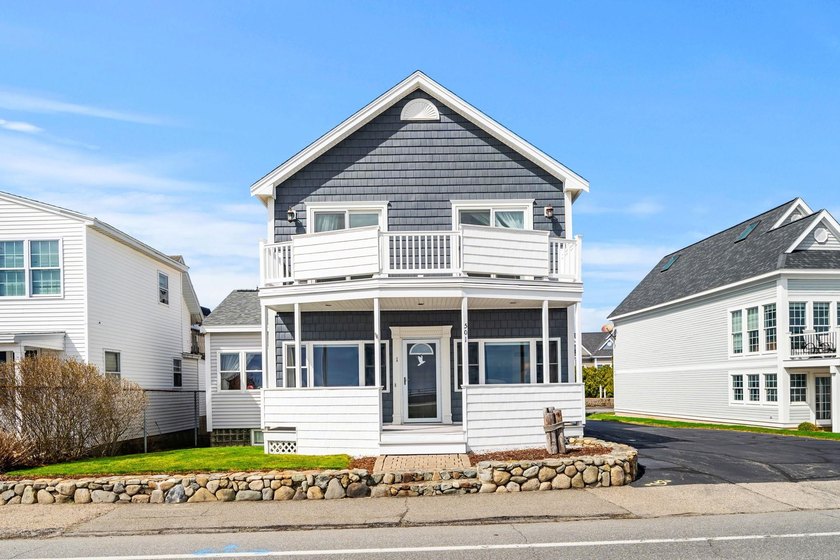 If you love waking up to the smell of salt air and you're - Beach Condo for sale in Hampton, New Hampshire on Beachhouse.com