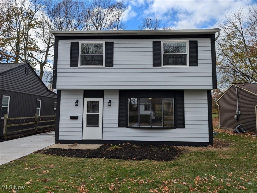 Welcome to this beautifully remodeled 3-bedroom, 1.5-bathroom - Beach Home for sale in Mentor, Ohio on Beachhouse.com