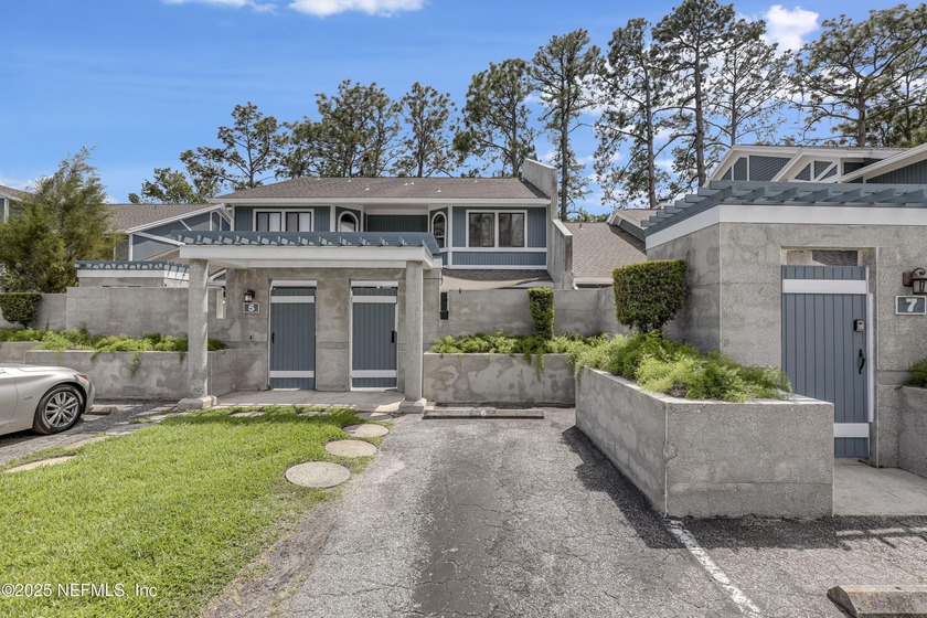 *PRIVATE COURTYARD**BRAND NEW AC** Step into this charming - Beach Condo for sale in Jacksonville, Florida on Beachhouse.com