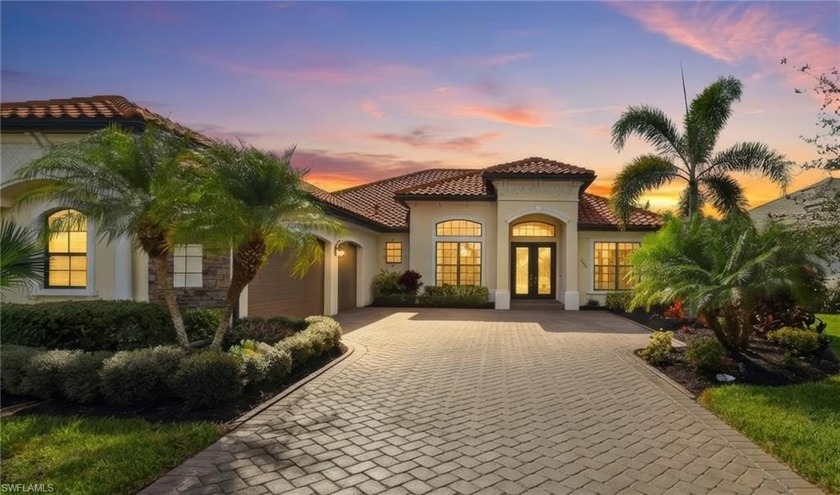 PREMIUM LOT - This elegant 2019-built residence is ideally - Beach Home for sale in Naples, Florida on Beachhouse.com