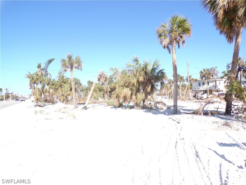 Double lot right across the street from the Silky sands of the - Beach Lot for sale in Fort Myers Beach, Florida on Beachhouse.com