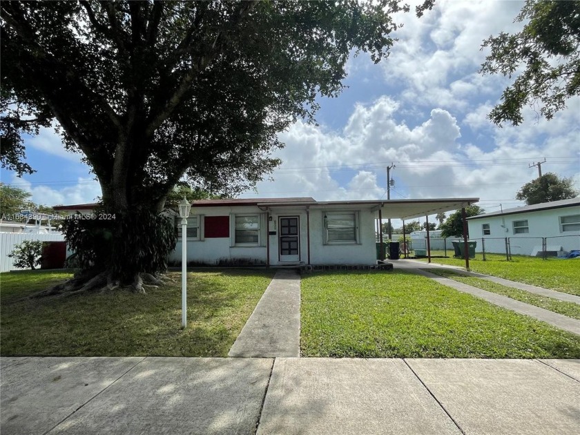 ** GREAT COMBINATION OF WELL-MAINTAINED 3 BEDROOM 1 BATH IN - Beach Home for sale in Cutler Bay, Florida on Beachhouse.com