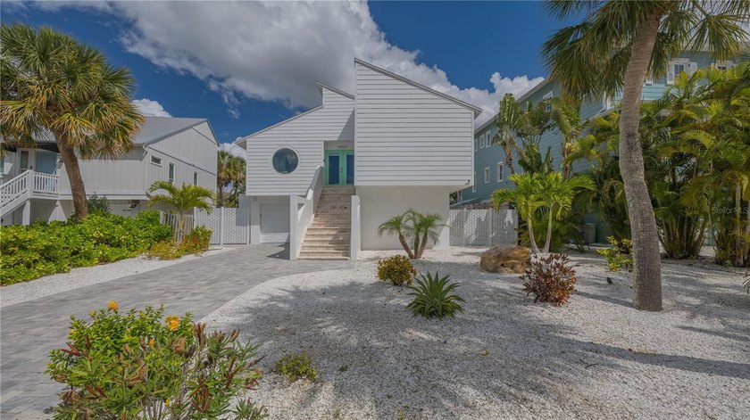 You can bike to the beach from this fully renovated coastal - Beach Home for sale in Sarasota, Florida on Beachhouse.com