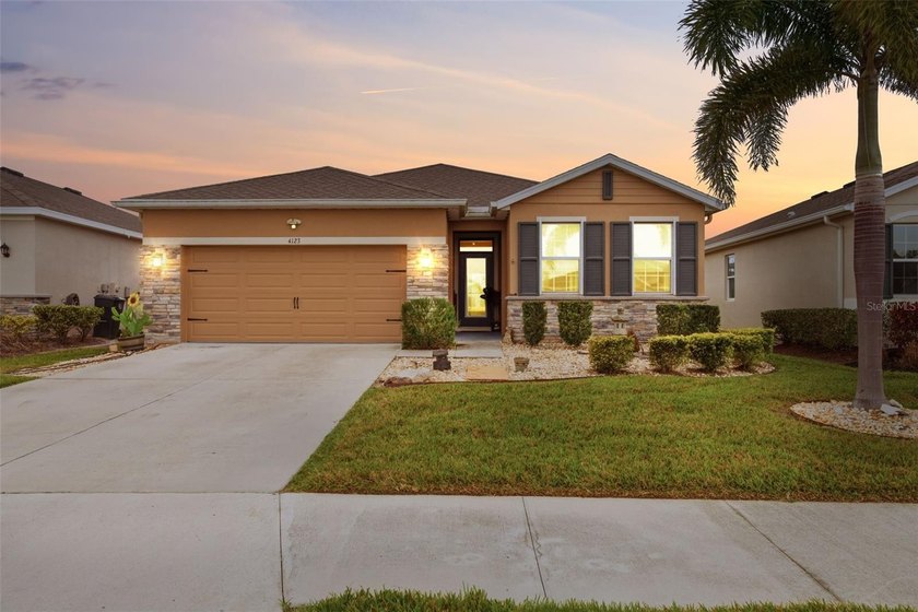 Welcome to Willow Walk! Built in 2019, this beautifully - Beach Home for sale in Palmetto, Florida on Beachhouse.com