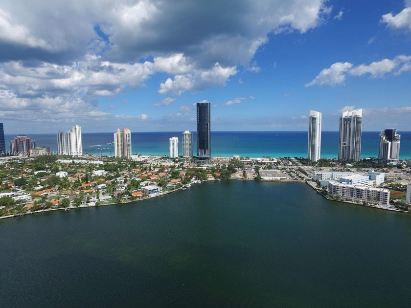 Unique ocean front residence with water views from every room - Beach Condo for sale in Sunny Isles Beach, Florida on Beachhouse.com