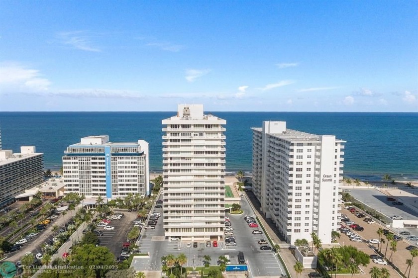 EXCEPTIONAL VALUE - OCEANFRONT CONDO! This 8th-floor, 2-bedroom - Beach Condo for sale in Fort Lauderdale, Florida on Beachhouse.com