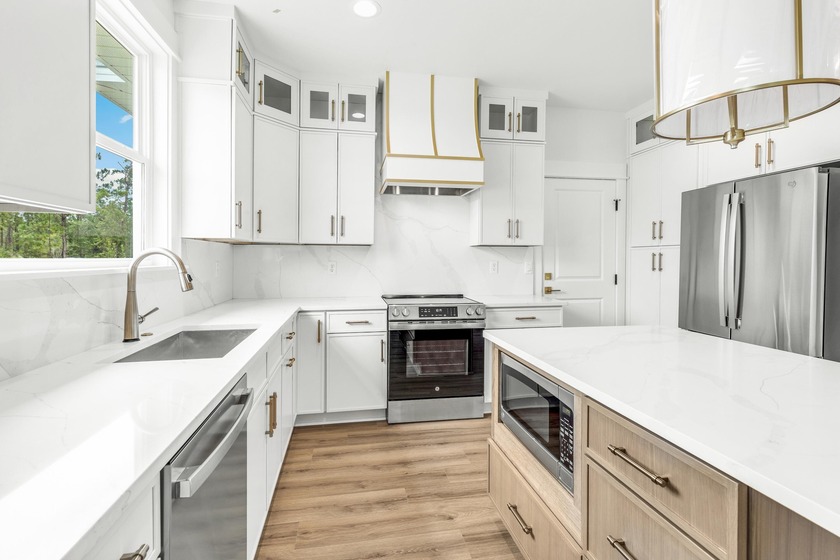 NEW CONSTRUCTION 3 bedroom, 2 bath 1,700 Sq Ft resort style home - Beach Home for sale in Freeport, Florida on Beachhouse.com