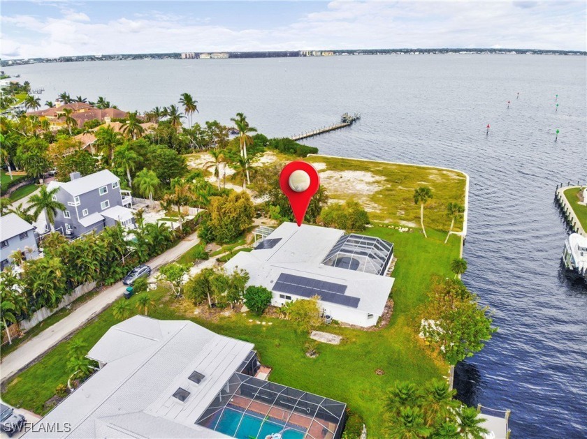 OVER $200K PRICE REDUCTION! Rare opportunity to live on a canal - Beach Home for sale in Fort Myers, Florida on Beachhouse.com