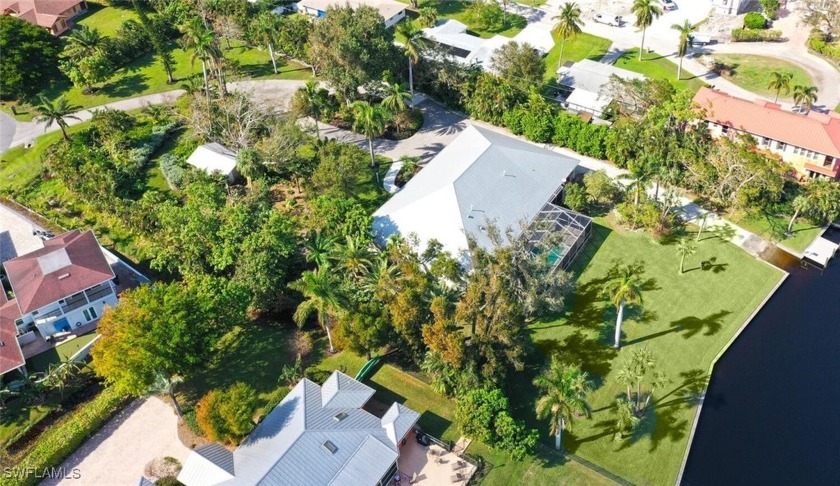 Paradise found! This one-of-a-kind waterfront estate offers a - Beach Home for sale in Fort Myers, Florida on Beachhouse.com