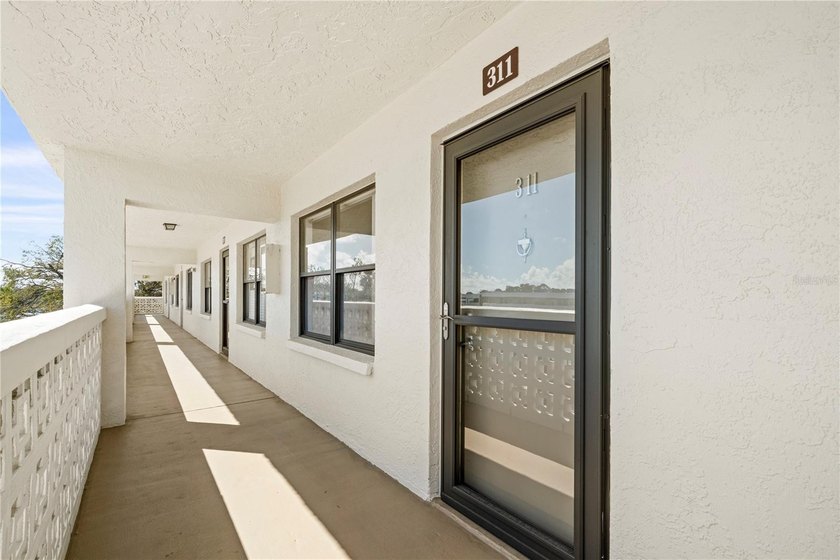 Immaculate 2-bedroom 2 bath unit in a friendly over 55 community - Beach Condo for sale in St. Petersburg, Florida on Beachhouse.com