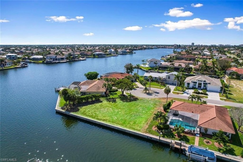 Embark on your own journey to paradise with this idyllic slice - Beach Lot for sale in Marco Island, Florida on Beachhouse.com